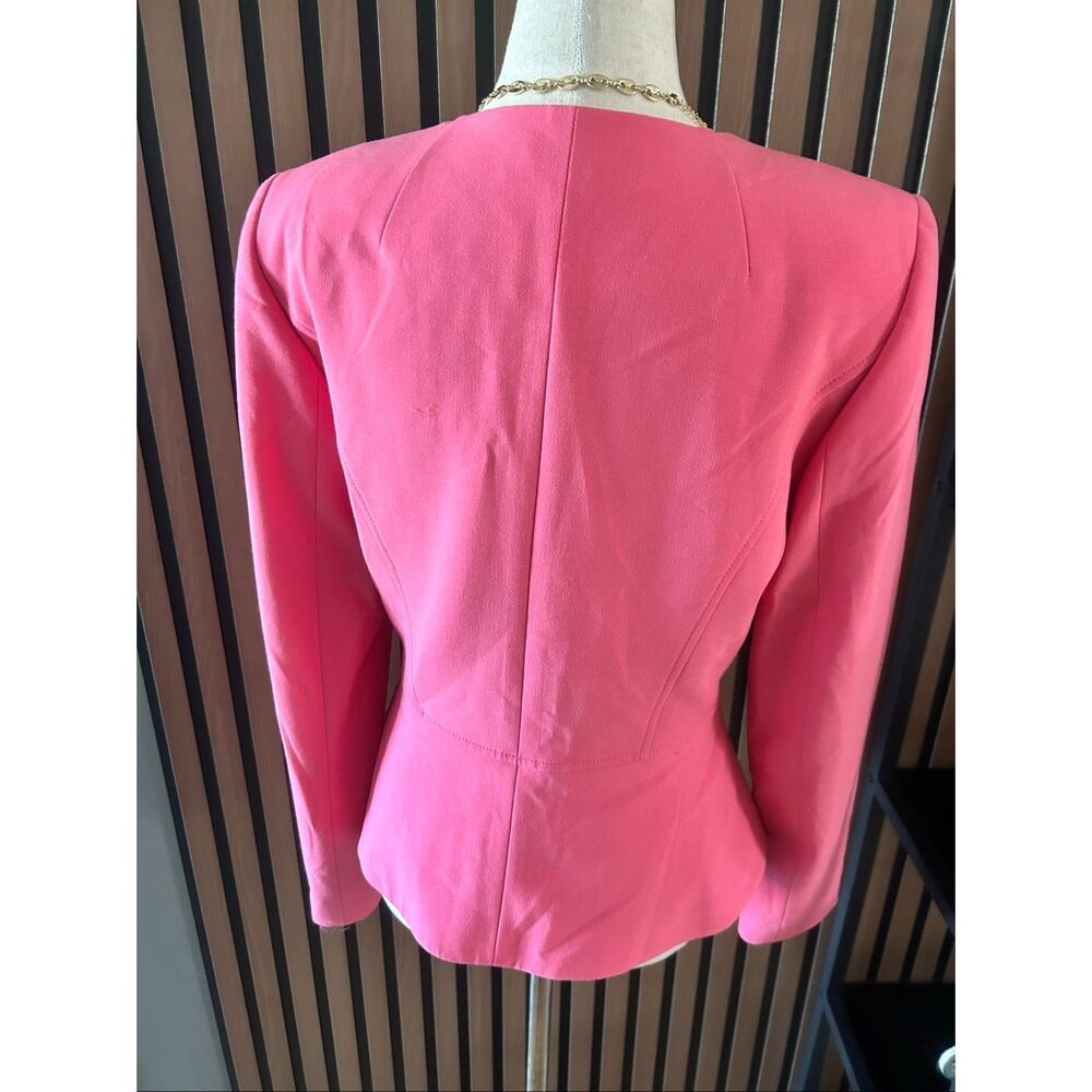 Tahari pink blazer jacket flairs out size 4 classy stylish work attire form fitt - Picture 4 of 8